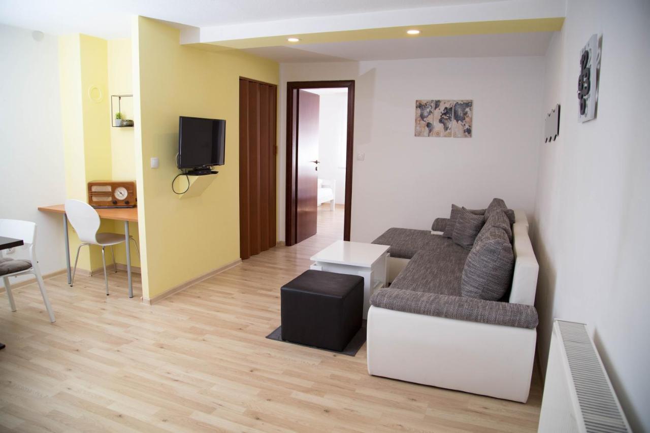 Apartmani Baotić Zupanja Zewnętrze zdjęcie