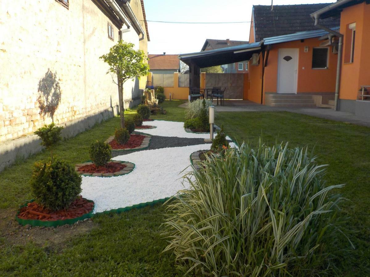 Apartmani Baotić Zupanja Zewnętrze zdjęcie
